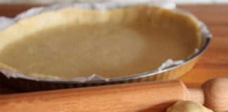 pâte brisée sans beurre au fromage blanc WW, une bonne pâte brisée légère, sans beurre ni huile, très facile à réaliser et parfaite en version salée